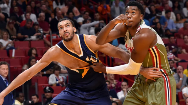 两场比赛 两场比赛